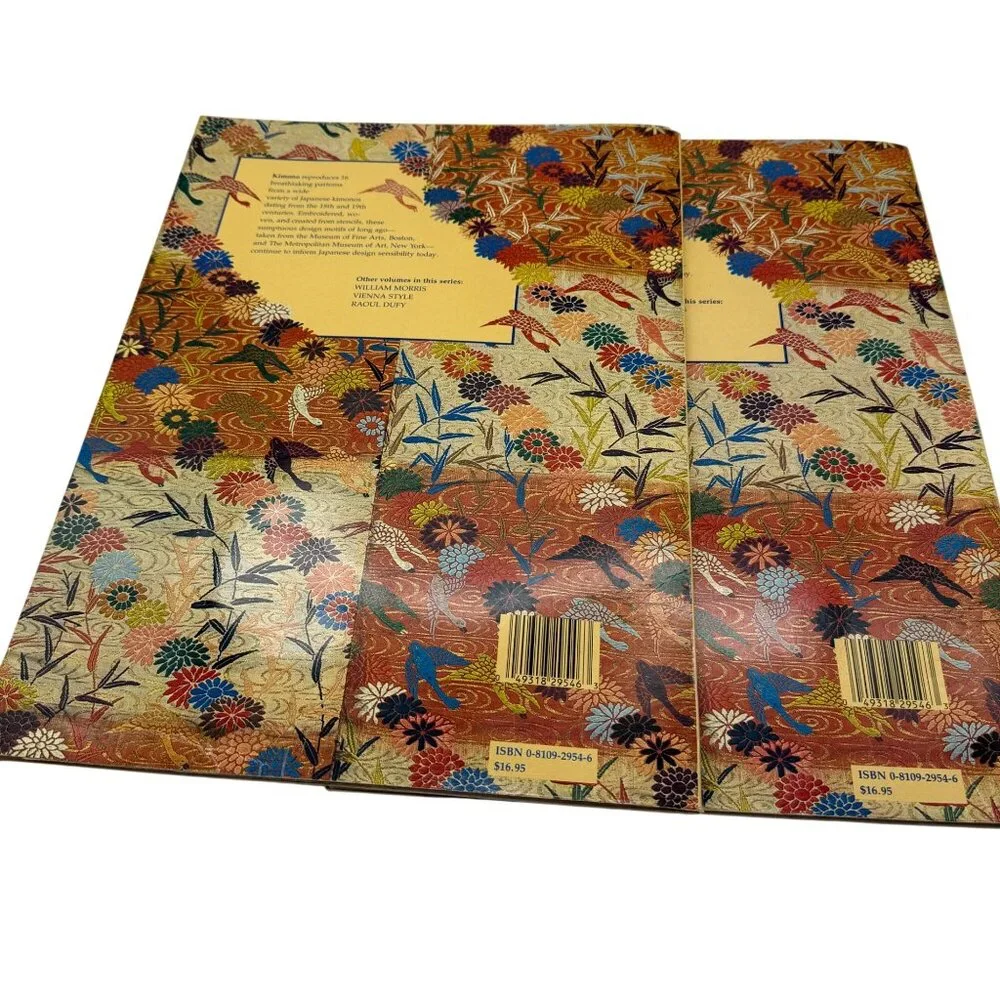 Kimono Japanese Designs 16 Different Patterns Gift Wraps by Artists 0810929546